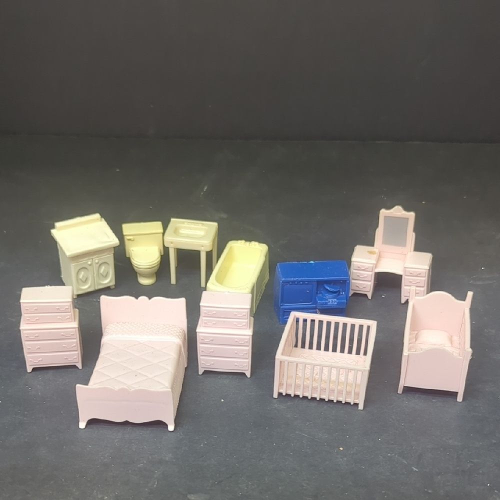 lot of vintage Marx plastic dollhouse furniture, likely from the 1950s
